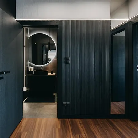 Apartment Black&white Bukowska18 B With Balcony And Garage