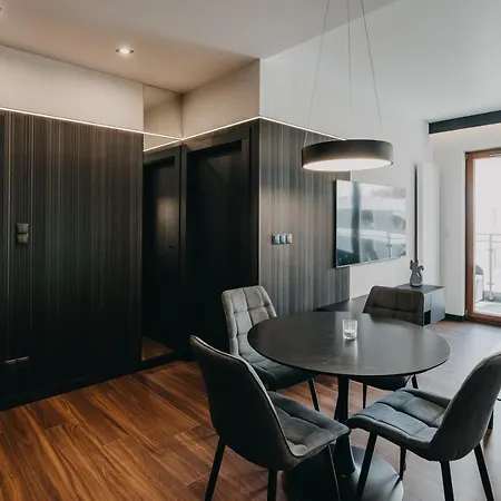 דירה Black&white Bukowska18 B With Balcony And Garage
